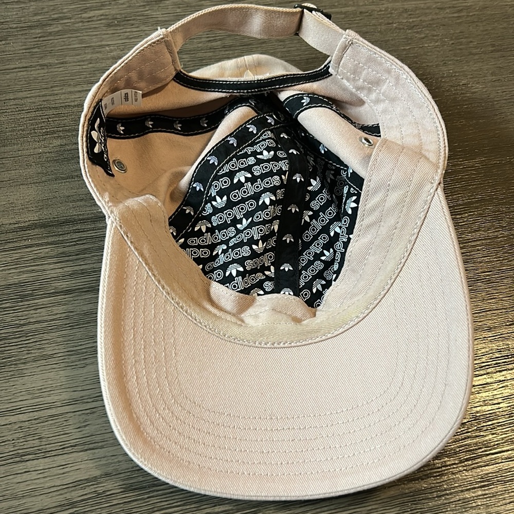 Adidas Light Pink Cap - Picture 3 of 6